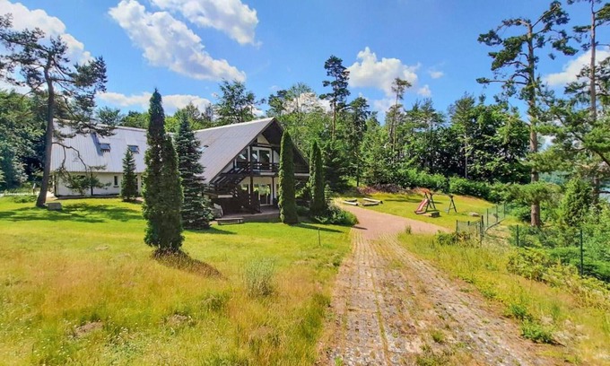 Suleczyno House | 9 bedroom amazing home in Klodno