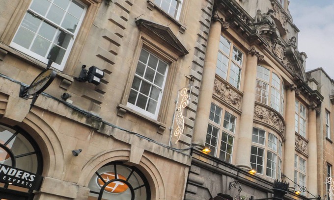 Bristol Old City Cottage | 9 Old City Chambers
