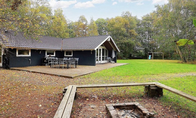 Bøtø By House | 9 person holiday home in Væggerløse-By Traum