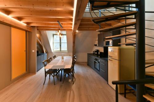 Le Palais Apartment | 9 - Seigneurie Fouquet - Pesmacody