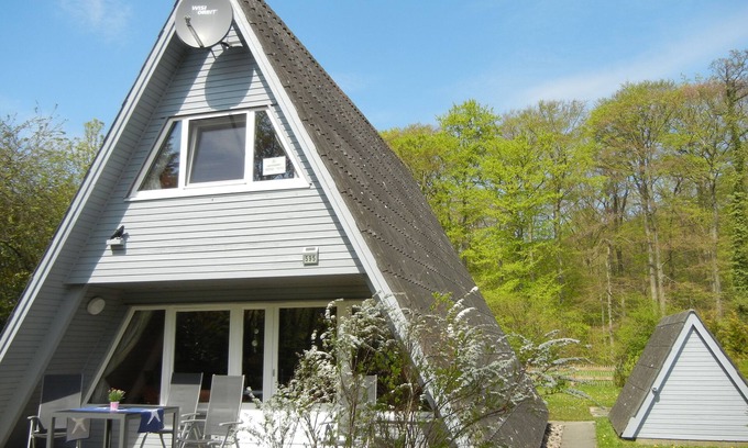 Damp House | 900 m to the Beach, Beach chair, child-friendly
