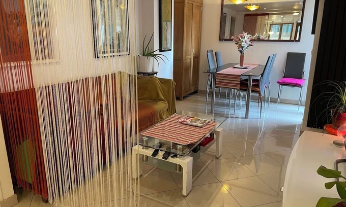 Belleville Apartment | 90m² souplex apartment