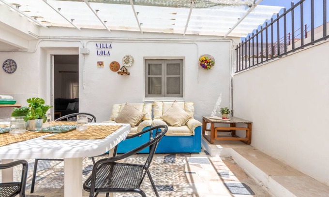 Deltebre Other | 98 m² Accommodation ∙ 4 bedrooms ∙ 7 guests