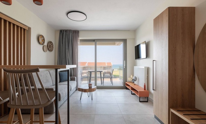 Perea Apartment | 9DOORS Peraia