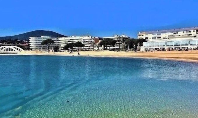 Sainte-Maxime City Centre Apartment | A 3 minutes de la plage et centre ville Appartement T3 4-6 personnes Wifi Garage