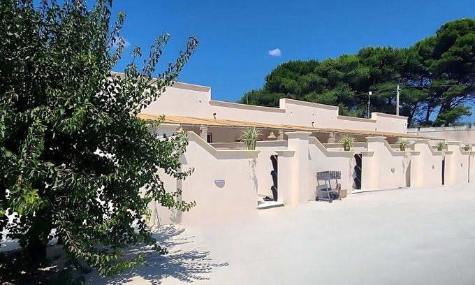 Taranto Cabin | A 5 minuti dal Mare del Salento, Residence PietrAntonio (Recensioni 5 stelle)