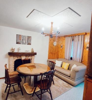 Strozza House | A beautifully furnished semi-detached house in Strozza, Bergamo