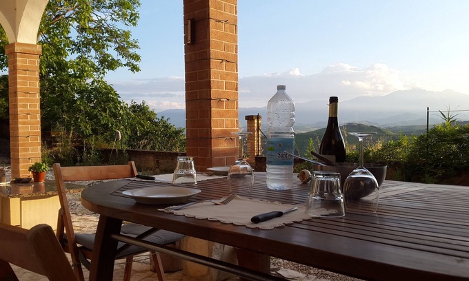 Atri House | a/c Fabulous views. Shown on TV. Mountains and Sea. Abruzzo Nature Reserve.