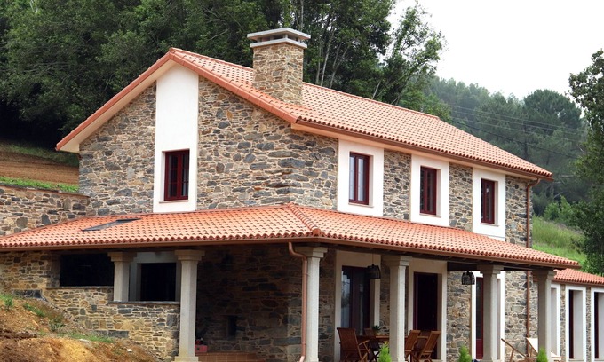 Cerdeira House | A Calzada - Casa de Piedra - Cedeira