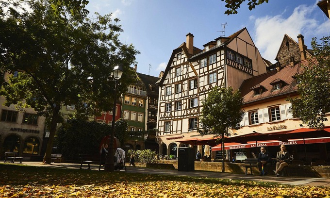 City-Centre - Petite France Apartment | A charming and comfortable setting at the foot of the Cathedral!