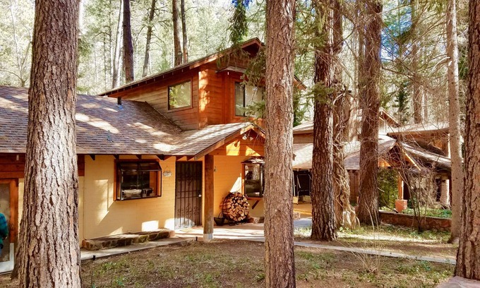 Sedona Cabin | A Charming Gem in the Big Woods!