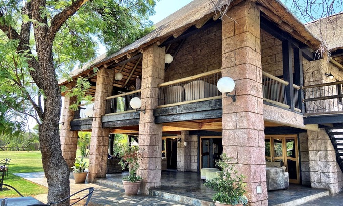 Cullinan Cabin | A Collection of Unique & Memorable Country Lodges