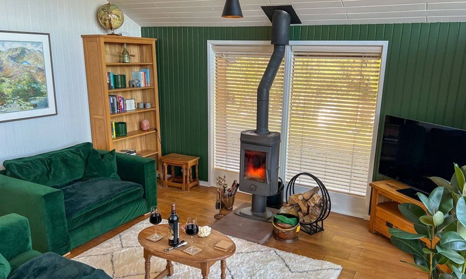 Yanwath Cottage | A cottage that sleeps 6 guests in 3 bedrooms