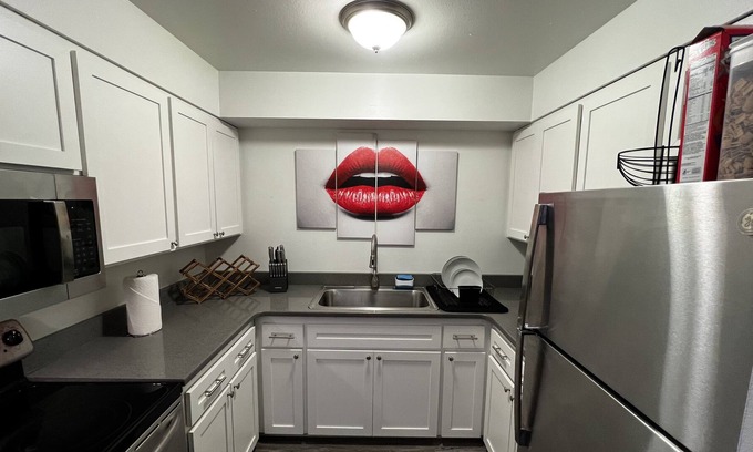 Pullman Apartment | A Coug’s nest! In the heart of Pullman WA - Short walk from downtown and campus!