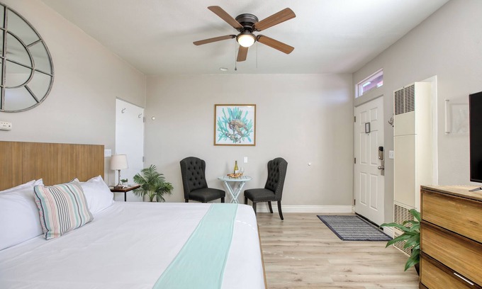 Oceano Condo | A Dose of Vitamin Sea at Pacific Plaza #201 Studio Oceano Pismo Avila SLO