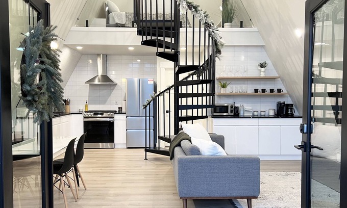 Meadow Lakes Cabin | A-Frame Cabin 2: Hot tub & view!