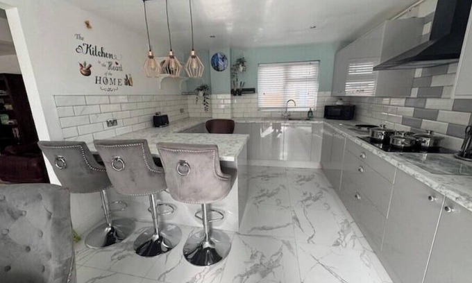 Manchester House | A home away from home