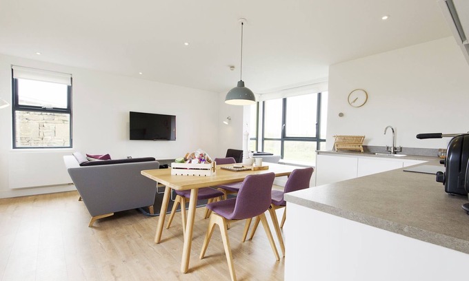 John O'Groats Apartment | A john o'groat that sleeps 4 guests in 2 bedrooms