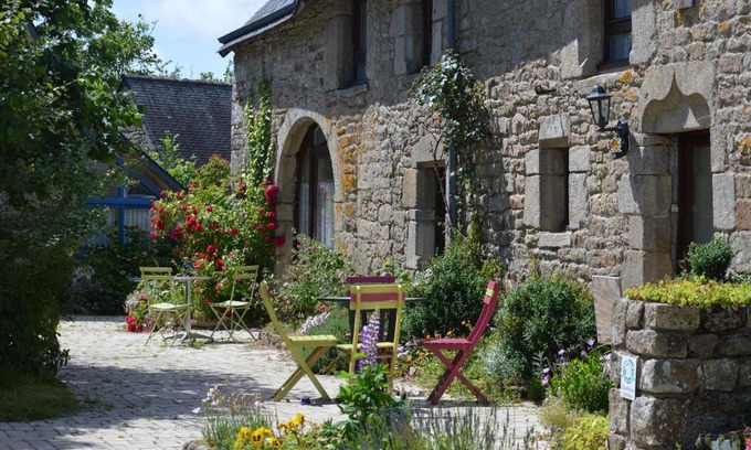 Locoal-Mendon Bed & Breakfast | A la Ferme de Kervihern