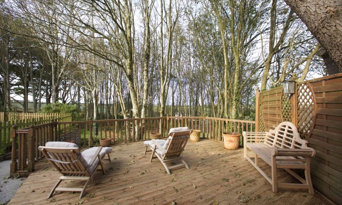 Saint Columb Major House | A large family home that sleeps 9 guests in 5 bedrooms