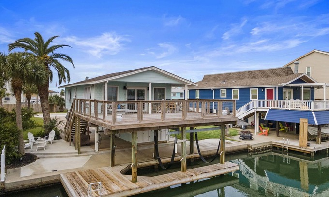 Jamaica Beach House | A Little Palapa Paradise | Great Views