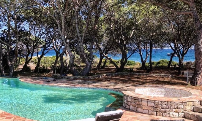 Bonifacio Villa | A little paradise on earth on one of Corsica's least-frequented beaches