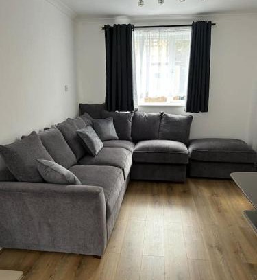Lewisham House | A Luxurious 3 Bed-Terrance House