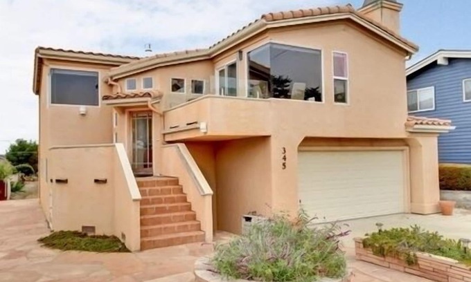 Marine Terrace House | A Magnificent Sorento