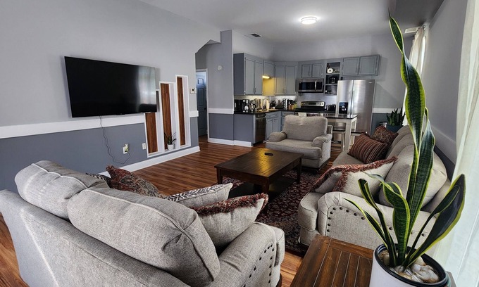 Douglasville Bed & Breakfast | A peaceful oasis 5 minutes from Foxhall Resort and 30 minutes to the airport.