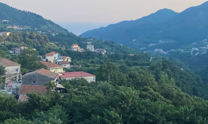 Campinola Apartment | A pop suite in the blue of the Coast in the beautiful setting of the Lattari Mountains