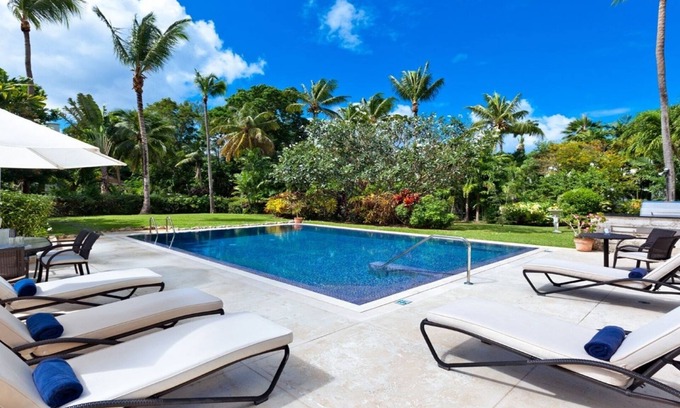 Gibbs Bay Villa | A Private Villa With A Pool - Just A Short Walk To A Stunning Beach