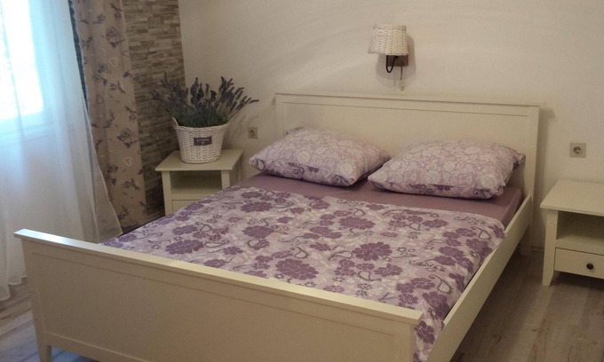 Rab Apartment | A romantic Mediterranean apartment