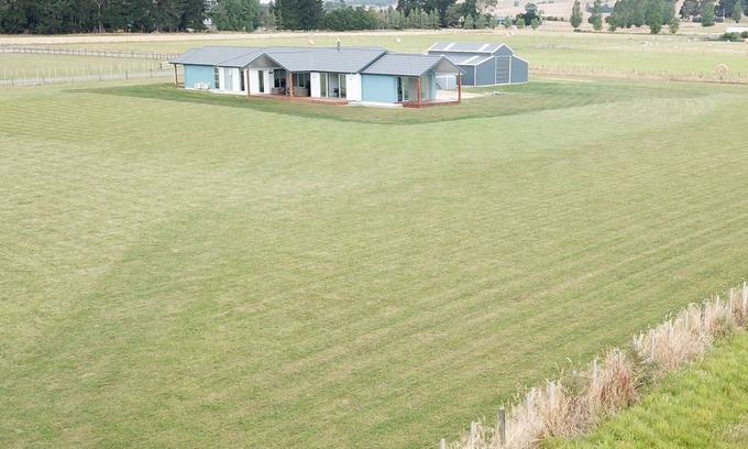 Dyerville Apartment | A rural delight close to town shops, cafes, restaurants and wineries