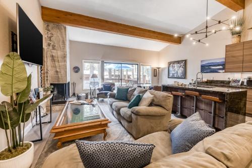 Zephyr Cove House | A Slice of Heaven