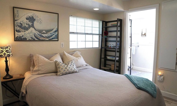 Eastside Santa Cruz House | A Slice of Paradise , Santa Cruz. Cozy spot to call home base! Permit #231358