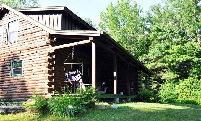 Great Barrington Cabin | A spacious Log Home on 11+ Acres of Private Forest 5 minutes from Ski Butternut