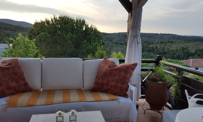 Agios Nikolaos House | 🏡-A Stone-built House with spectacular views -🏡