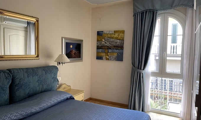 Viareggio Apartment | A stone's throw from the sea