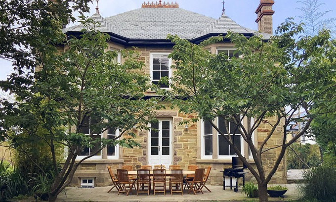 St. Agnes House | A substantial six double bedroom property located in the heart of St Agnes.