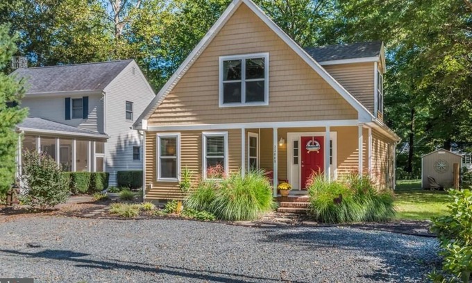 Rehoboth Beach House | !!!A True Back Bay Oasis!!!