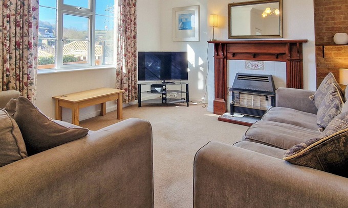 Beer Cottage | A wonderful holiday cottage close to the beach and town centre of Beer.