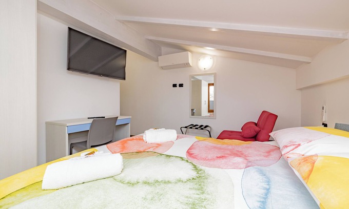 Cesate Apartment | A7 Moonlight | Spacious Loft| Fair Rho-Malpensa-Monza-Lakes