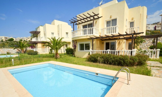 Bogazici Apartment | A9 Bodrum Flamingo 3 Bedroom Triplex Villa with Private Pool