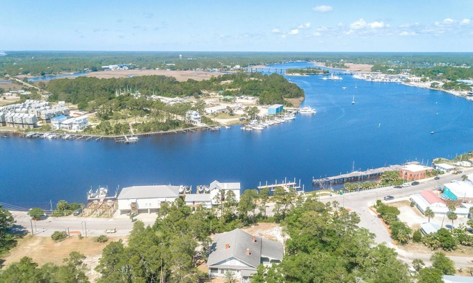 Carrabelle House | Above & Beyond- 2BR/2BA historic home in downtown Carrabelle