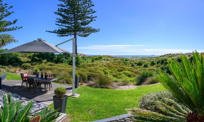 Mount Maunganui Apartment | Absolute Beach
