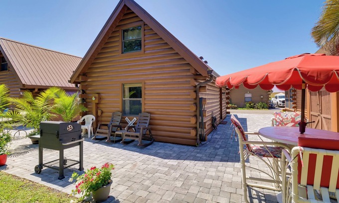 Okeechobee Cabin | Access to Lake Okeechobee: Cabin w/Perks!
