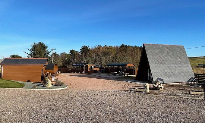 Fraserburgh House | Acdc Glamping, Campervan , Caravan and Tent Resort