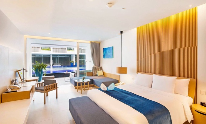 Hua Hin Resort | Ace Deluxe Pool Access