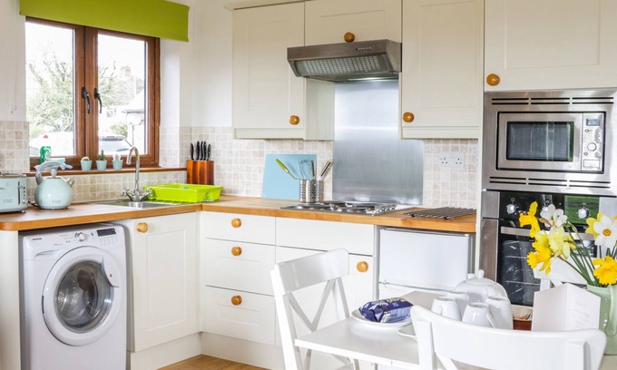 Burlton Cottage | Acorn Cottage 2