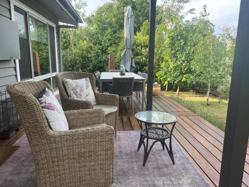 Whitfield House | Acorn Cottage your home away from home in Whitfield